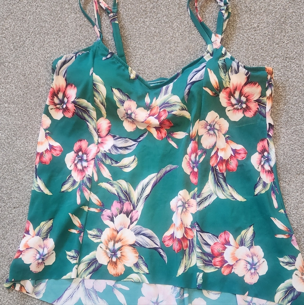 Ladies tankini top